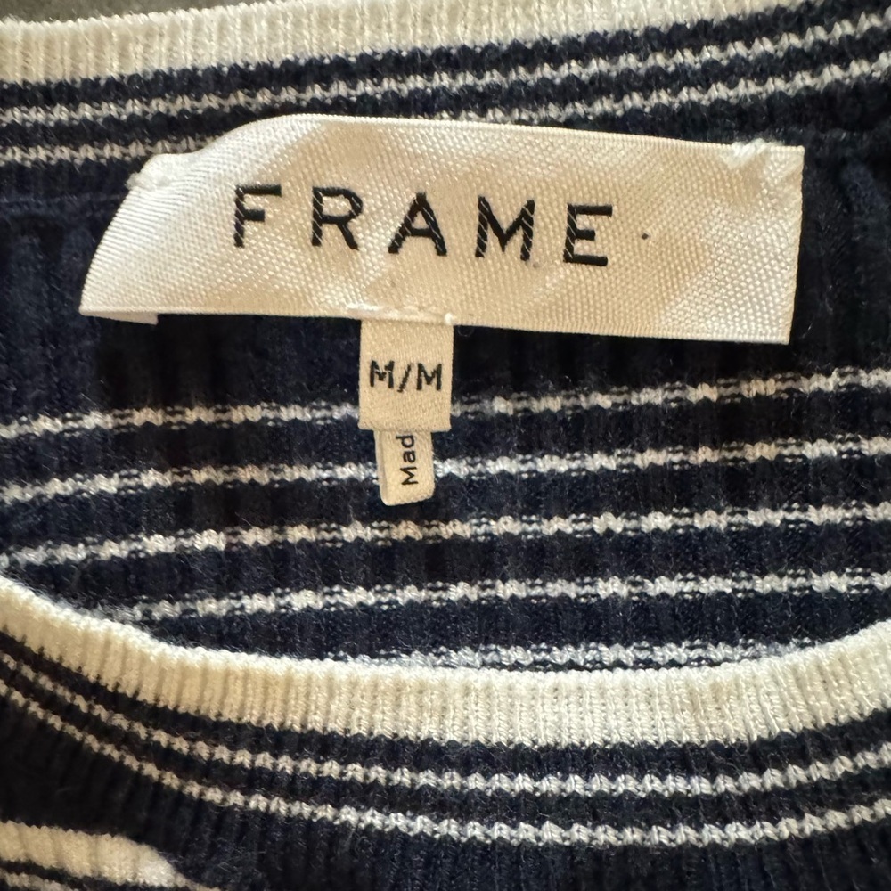 Frame Denim Women’s Navy White Striped Short Sleeve Knit Tee Size Medium - Picture 5 of 5